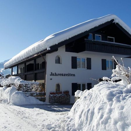 Haus Jahreszeiten Oberstdorf Bagian luar foto