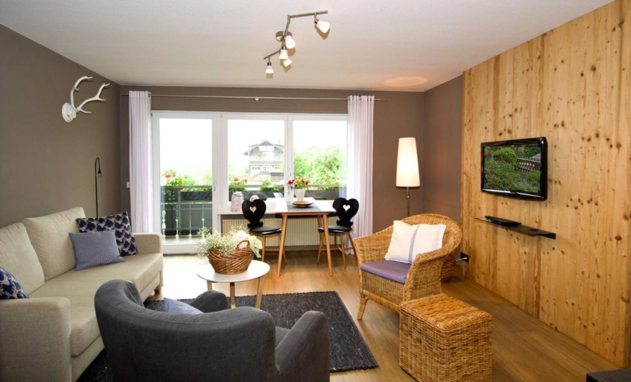 Haus Jahreszeiten Oberstdorf Bagian luar foto